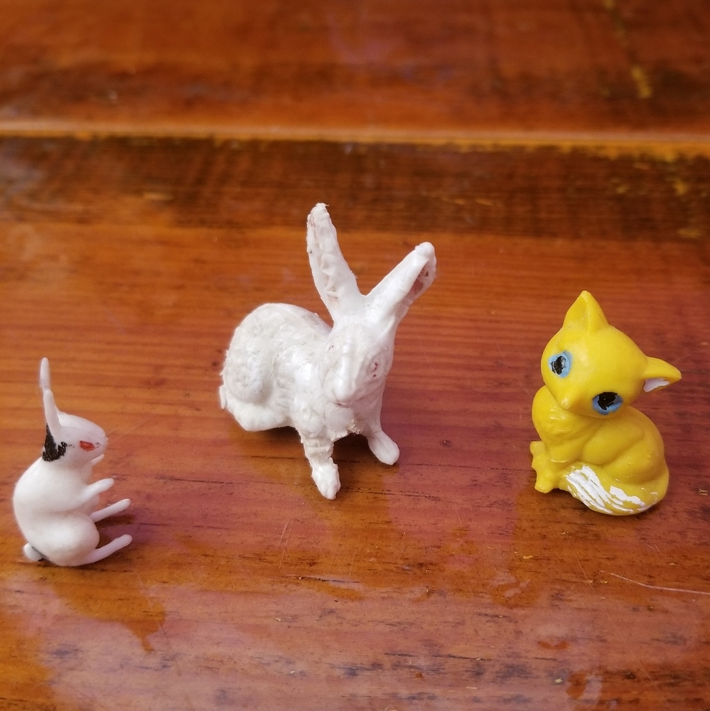 60s PLASTIC ANIMAL FIGURE Toys lot of 5 Miniatures